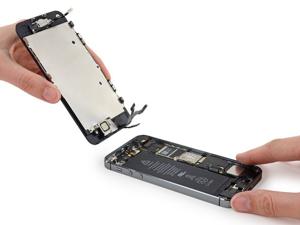 Repairing Water-Damaged iPhone SE